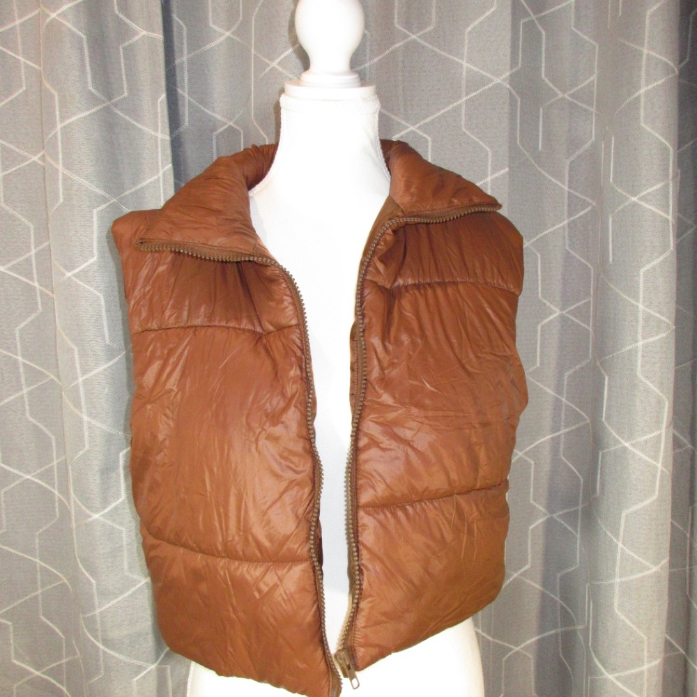 SHEIN Chestnut Puffer Vest